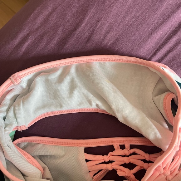 Bathing suit bottoms - Picture 4 of 4